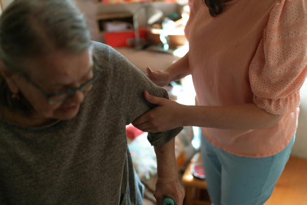 Adaptación del hogar para personas mayores: Claves de seguridad y accesibilidad